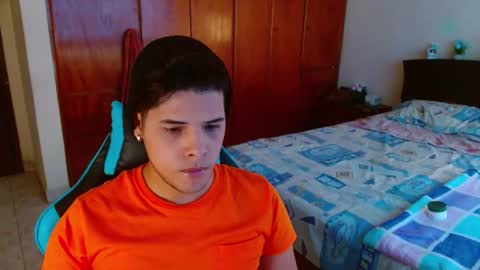 Snapshot of slogan_30 chatting on 03/12/25, 08:52 Logan online show from 03/12/25, 08:52