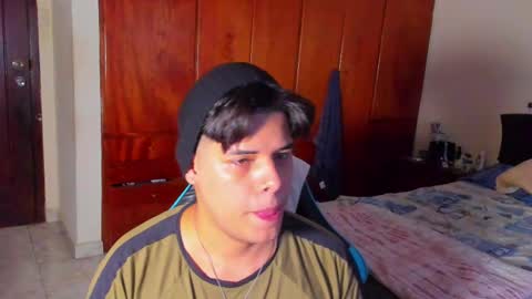 Snapshot of slogan_30 chatting on 09/10/25, 04:51 Logan online show from 09/10/25, 04:51