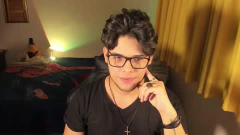 Snapshot of slogan_30 chatting on 02/25/26, 11:14 Logan online show from 02/25/26, 11:14