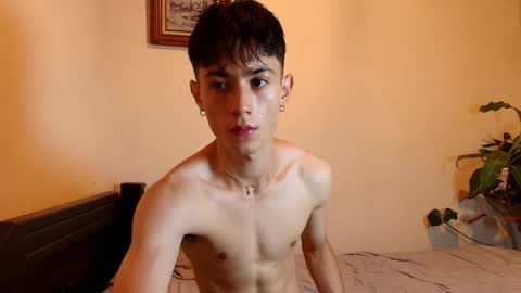 Snapshot of slowburnmystic chatting on 01/15/26, 09:40 slowburnmystic online show from 01/15/26, 09:40