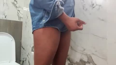 slowmooo_42069 online show from 03/19/26, 11:14