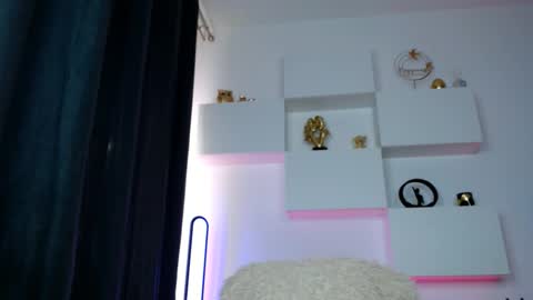 Ariana online show from 02/27/26, 07:08