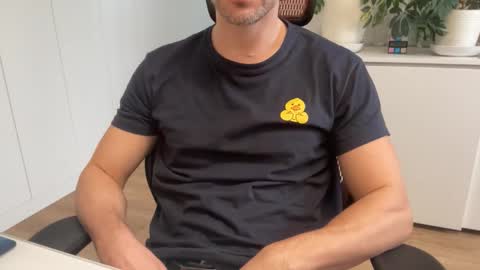 Slutguy81 online show from 03/21/26, 08:19