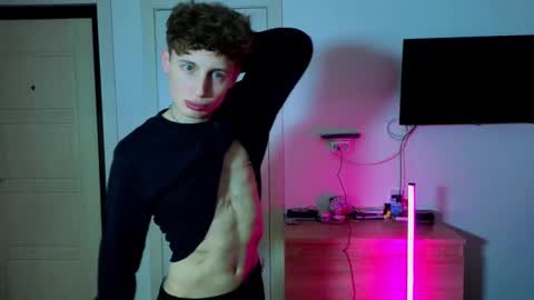 sluttsavage online show from 03/24/26, 08:52