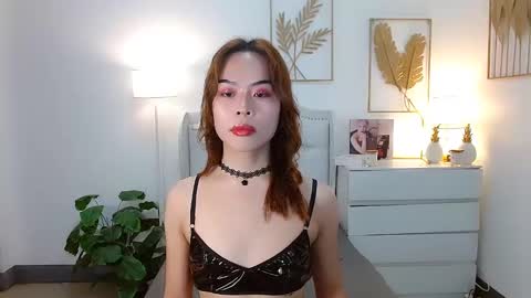 slutty_aurora online show from 02/19/25, 02:12