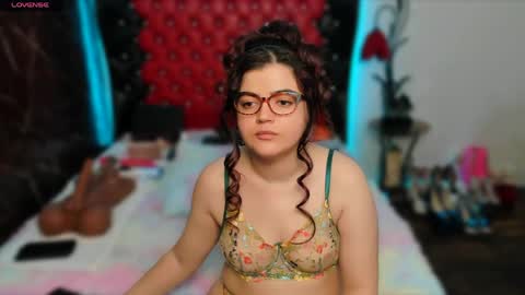 Ana    online show from 03/30/26, 04:02