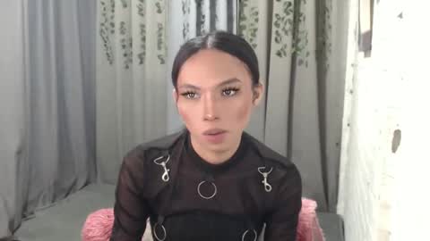 Snapshot of sluttychie chatting on 01/23/25, 02:28 CHIE CHIE online show from 01/23/25, 02:28