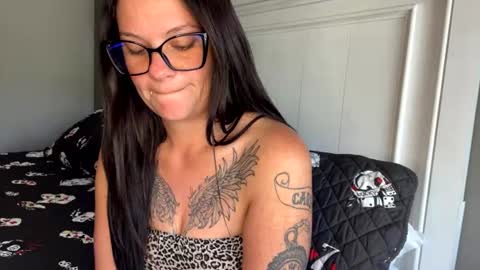 sluttycouple840 online show from 06/23/26, 10:41