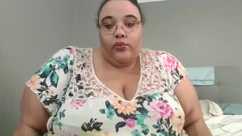 Snapshot of sluttyjess31 chatting on 02/28/26, 04:19 Jessica online show from 02/28/26, 04:19