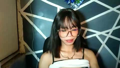 sluttypatotie online show from 04/19/26, 04:17