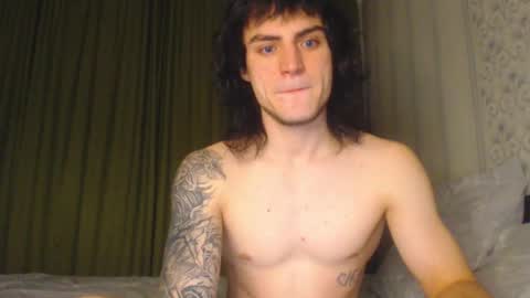 Gus online show from 10/22/25, 10:09