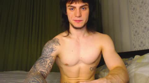 Gus online show from 11/19/25, 01:44