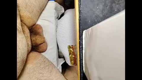 Snapshot of small_1986 chatting on 01/09/25, 03:26 transmisin gratuita bajo demanda free broadcast on demand online show from 01/09/25, 03:26