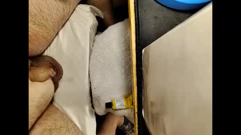 Snapshot of small_1986 chatting on 01/27/25, 01:26 transmisin gratuita bajo demanda free broadcast on demand online show from 01/27/25, 01:26