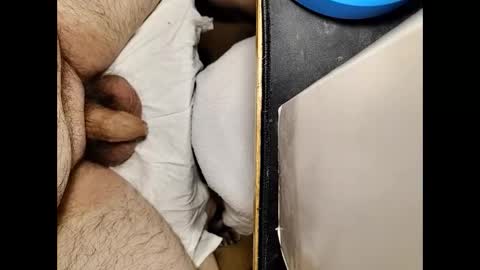 Snapshot of small_1986 chatting on 02/09/25, 11:25 transmisin gratuita bajo demanda free broadcast on demand online show from 02/09/25, 11:25