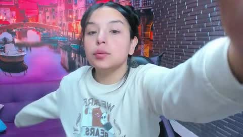 Mariana Torres online show from 02/06/26, 01:47