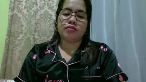 Lovewella online show from 11/20/25, 03:01