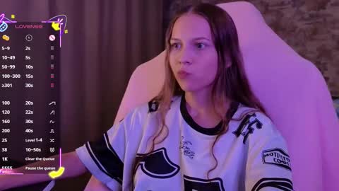 Emma online show from 12/16/25, 06:57