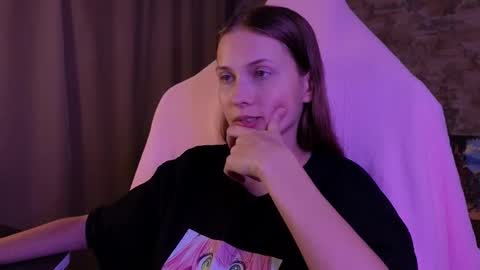 Emma online show from 01/11/26, 08:14