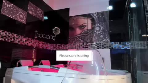 Small Hot19 online show from 10/23/25, 10:47