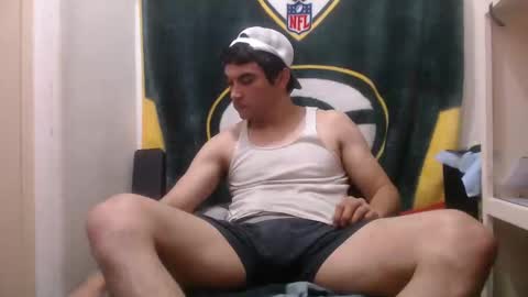 Snapshot of small_wood21 chatting on 02/17/25, 08:52 small wood21 online show from 02/17/25, 08:52