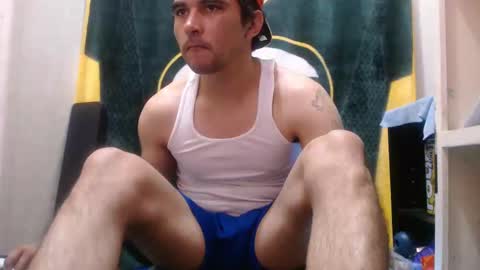 Snapshot of small_wood21 chatting on 02/19/25, 11:28 small wood21 online show from 02/19/25, 11:28