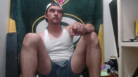 Snapshot of small_wood21 chatting on 09/29/25, 01:44 small wood21 online show from 09/29/25, 01:44