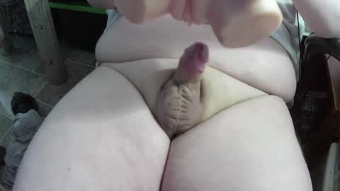 smallchubbers online show from 12/22/25, 01:46