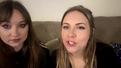 smallclitbitch333 online show from 03/13/26, 06:53