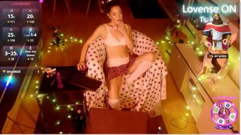 smallestgirlinchat online show from 10/02/25, 06:59