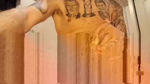 Snapshot of smallone8825 chatting on 12/15/24, 07:46 smallone8825 online show from 12/15/24, 07:46