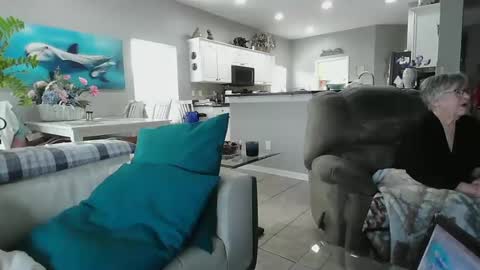 Daddy online show from 02/02/25, 10:17