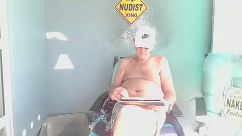 Daddy online show from 02/04/25, 04:50