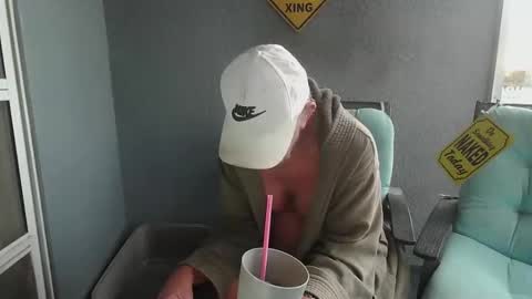 Daddy online show from 11/06/25, 11:55