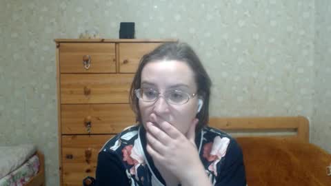 Snapshot of smart_rose chatting on 11/21/25, 04:38 smart_rose online show from 11/21/25, 04:38