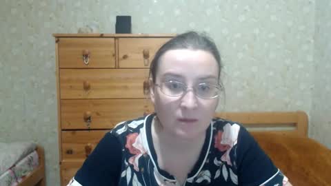 Snapshot of smart_rose chatting on 11/22/25, 05:23 smart_rose online show from 11/22/25, 05:23