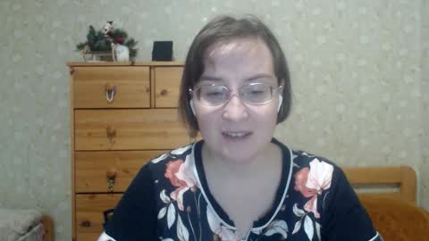 smart_rose online show from 02/13/26, 02:02