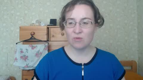 smart_rose online show from 04/10/26, 12:43