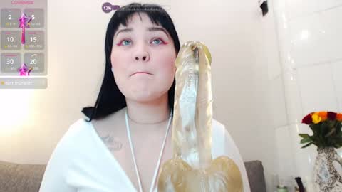 Snapshot of smartandamazing chatting on 01/19/25, 06:20 Dasha online show from 01/19/25, 06:20