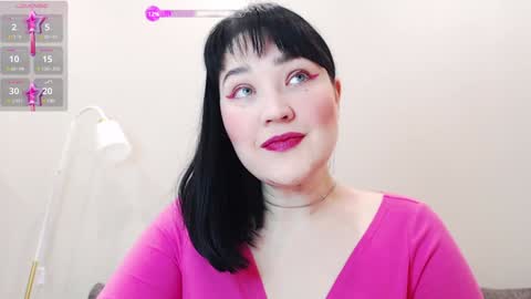 Snapshot of smartandamazing chatting on 02/08/25, 06:12 Dasha online show from 02/08/25, 06:12