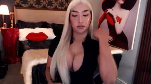 smasherqueen online show from 06/02/26, 08:05