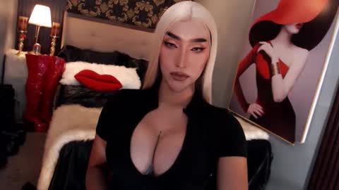 smasherqueen online show from 06/03/26, 08:39