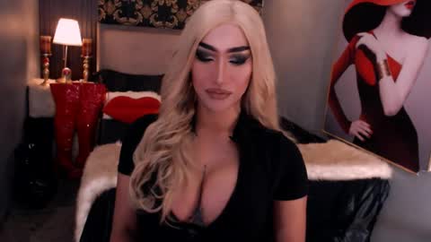 smasherqueen online show from 06/12/26, 07:18