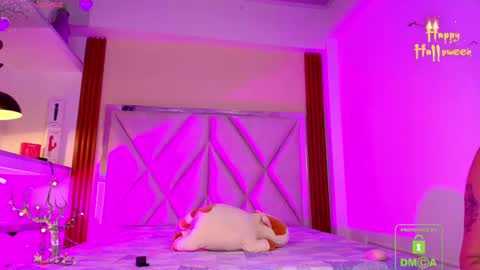 smile__1 online show from 09/22/25, 01:40