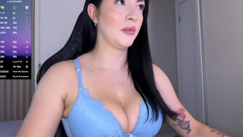 Emily Burns online show from 01/09/25, 01:24