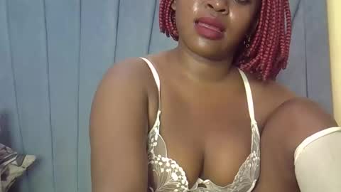 smiley_berry online show from 09/13/25, 08:41