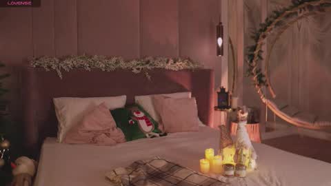 Mia online show from 12/16/25, 09:25