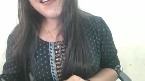 smiley online show from 03/25/26, 06:41