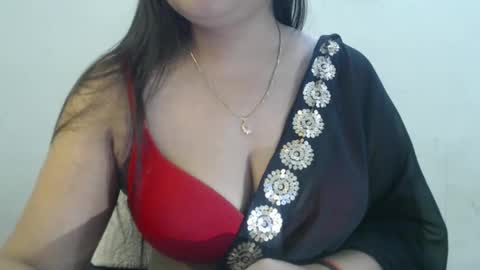 smiley online show from 04/11/26, 12:53