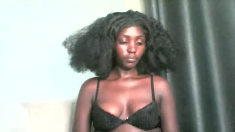 smileykesh online show from 09/14/25, 08:30